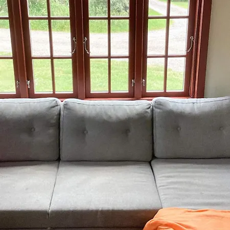 Дом отдыха 6 Person In *