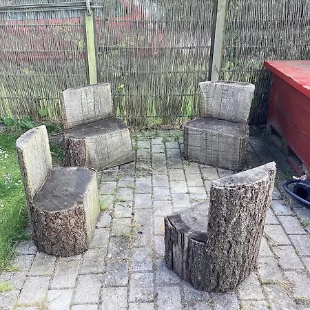 Дом отдыха 6 Person In *